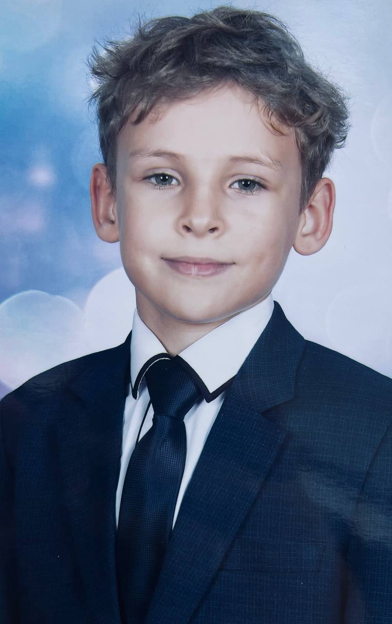 Ушаков Дмитрий.